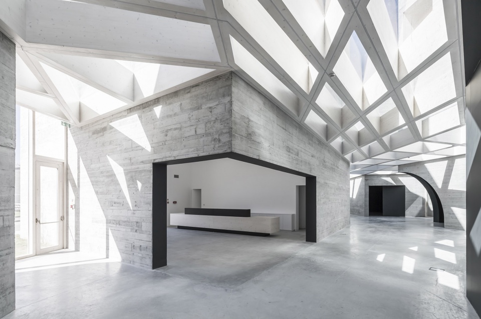 interpretation centre of romanesque by spaceworkers