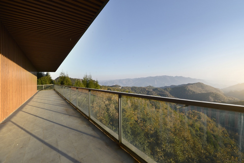 Liupanshui Yejiping scenic area tuorist center DZJ Studio