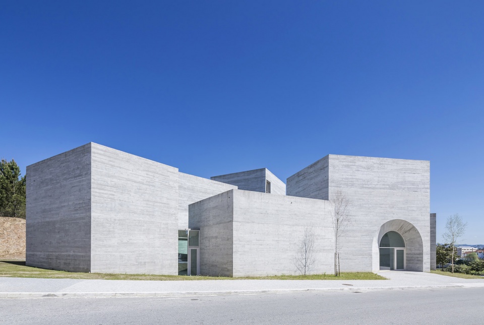 interpretation centre of romanesque by spaceworkers