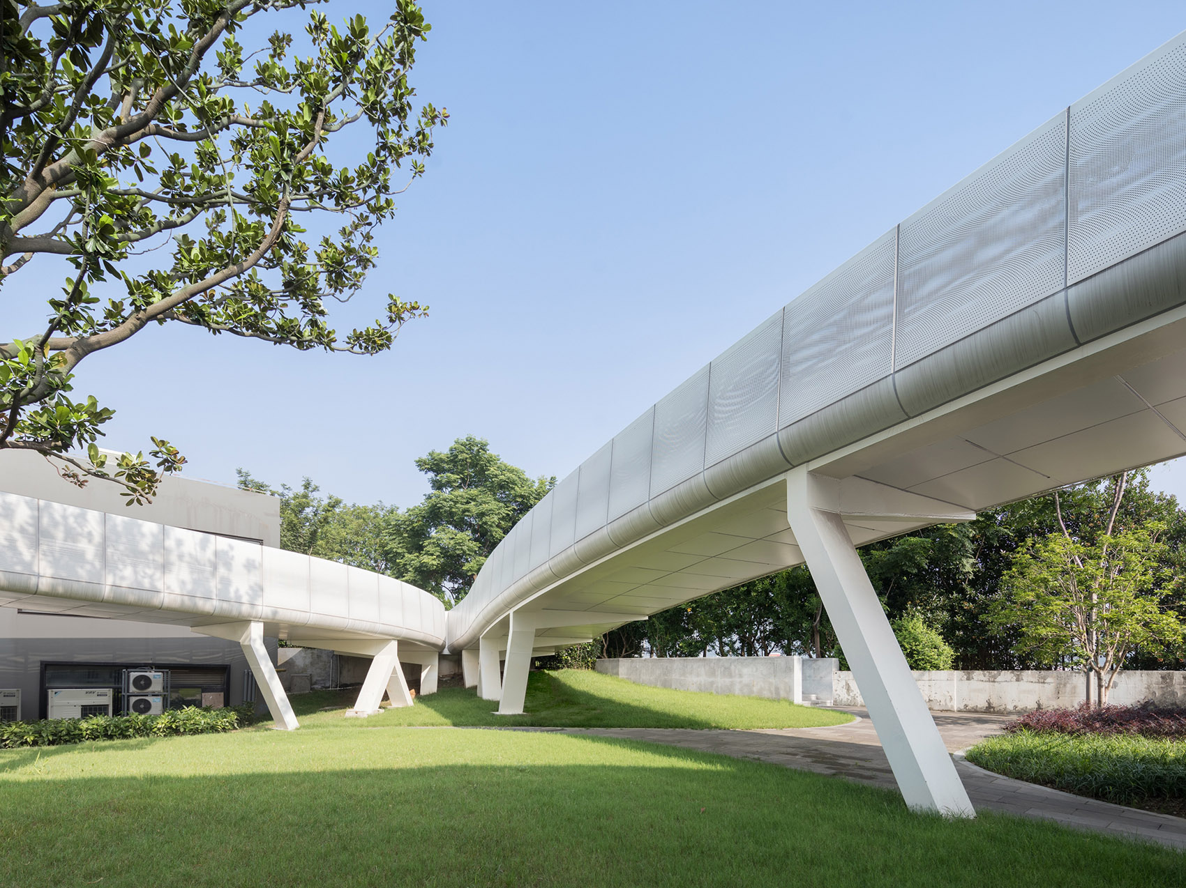Interweaving Flows Scenic Architecture Office