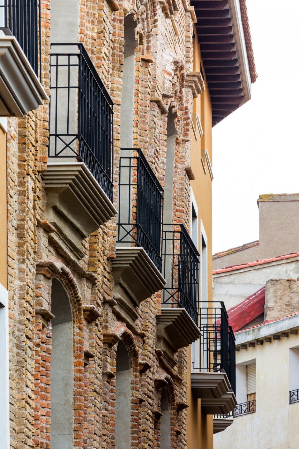 collective housing torrero building by domper domingo arquitectos