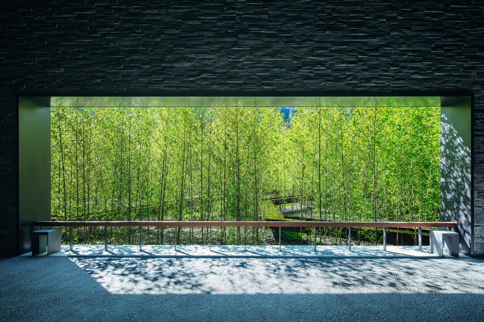hoshinoya guguan by azuma architect associates