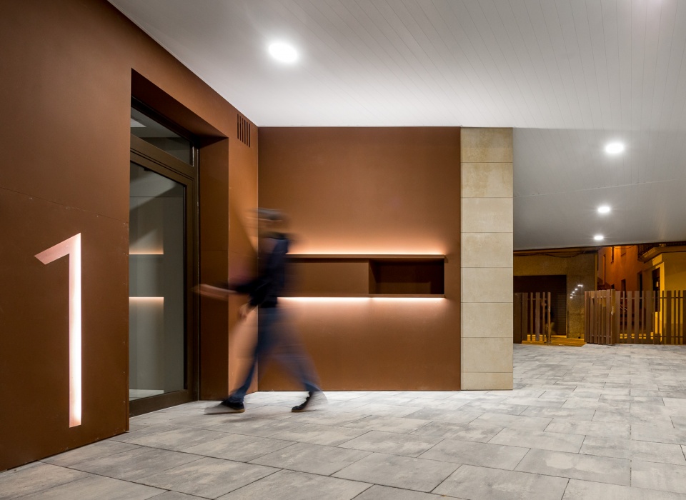 collective housing torrero building by domper domingo arquitectos