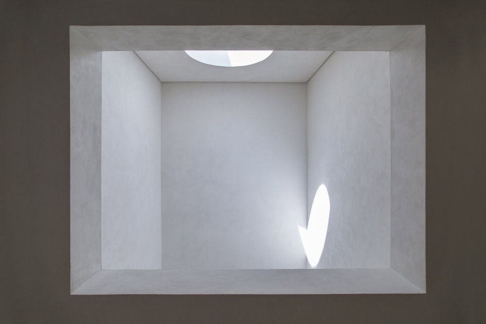 selo by mnma studio