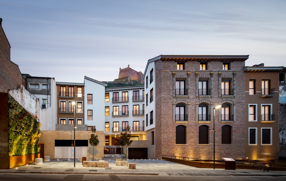 collective housing torrero building by domper domingo arquitectos