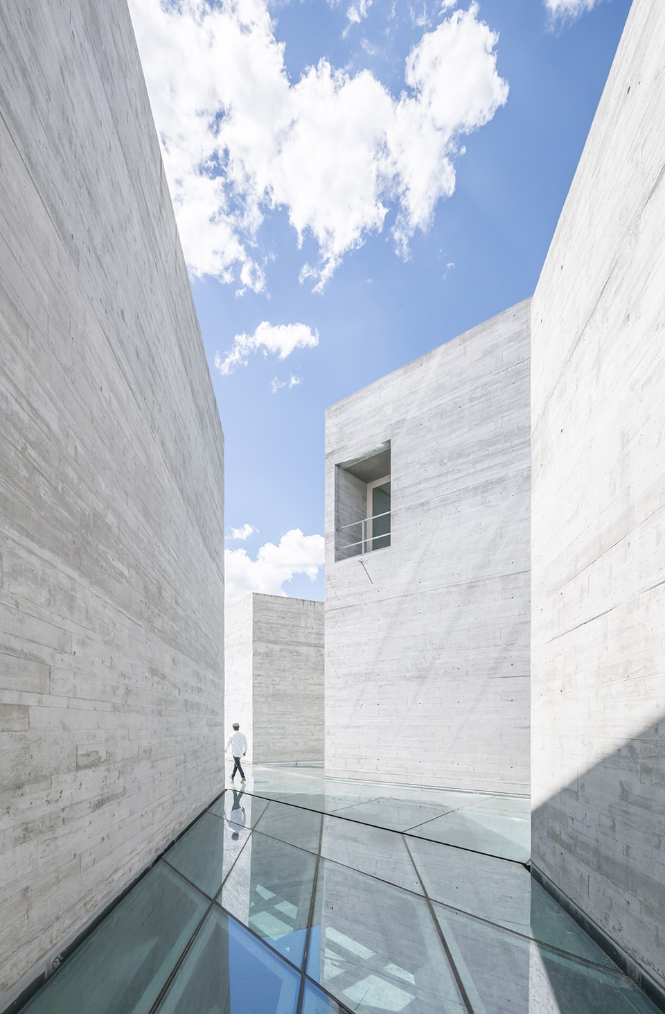 interpretation centre of romanesque by spaceworkers