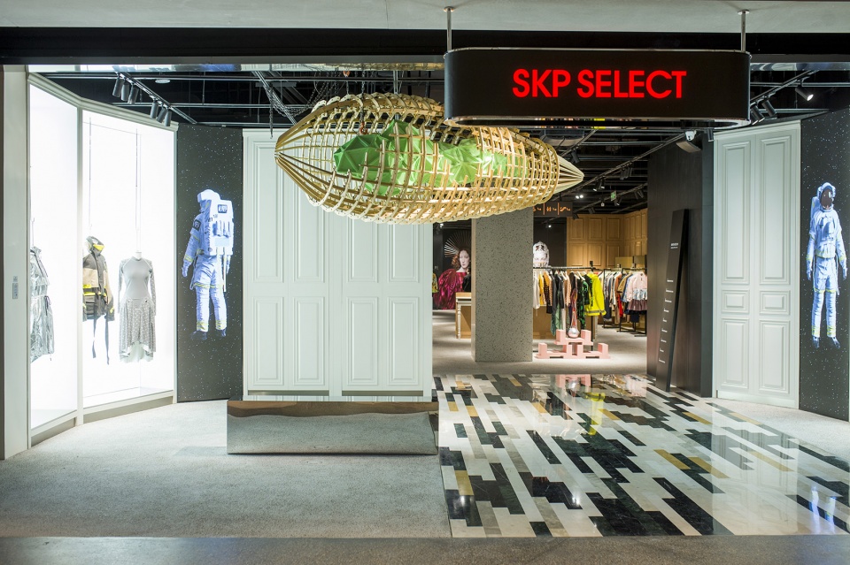 gentle monster introduces the digital analog future to skp s beijing