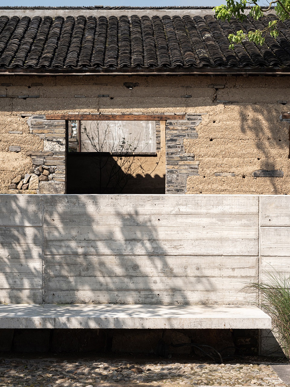 WUSH Inn DESHIN