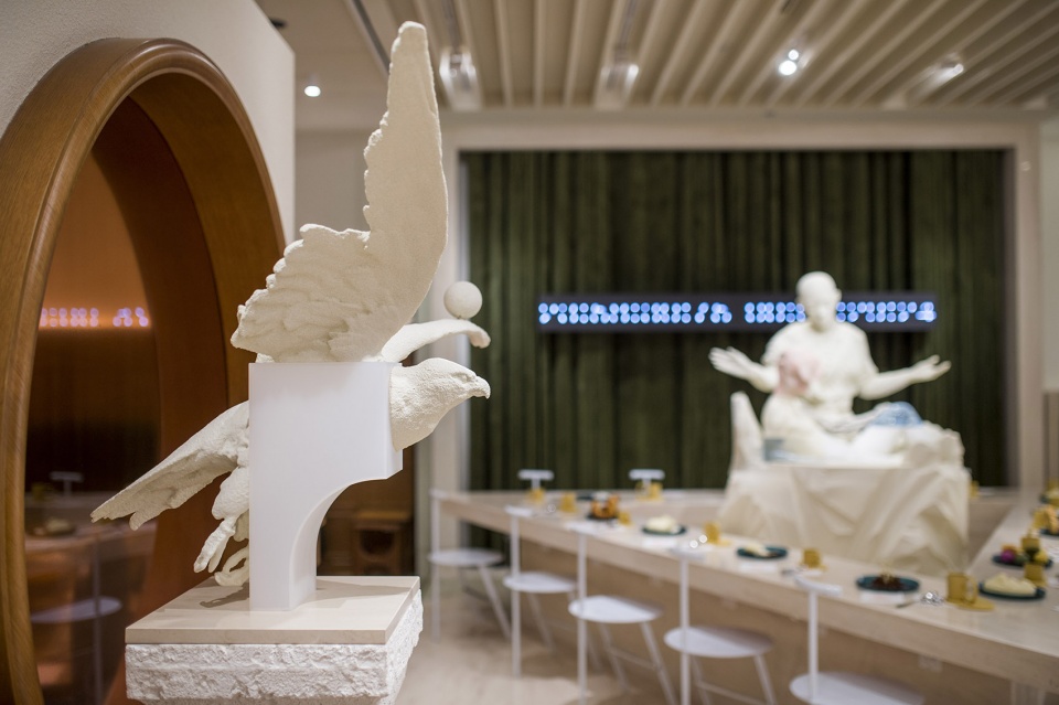 gentle monster introduces the digital analog future to skp s beijing