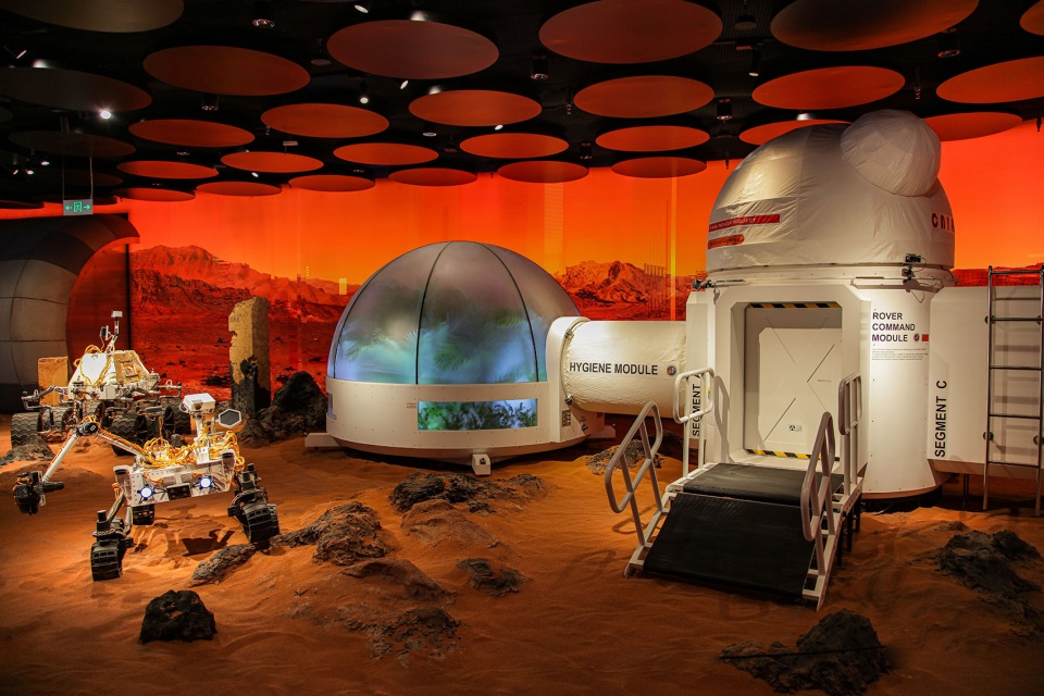 gentle monster introduces the digital analog future to skp s beijing