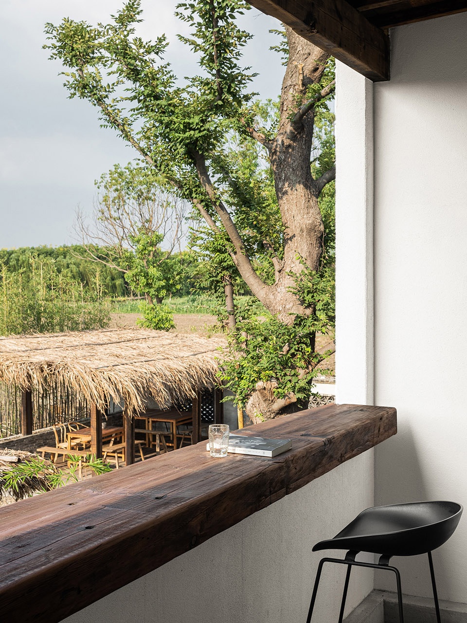 WUSH Inn DESHIN 1