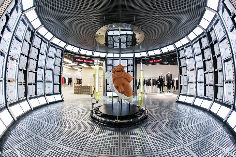 gentle monster introduces the digital analog future to skp s beijing