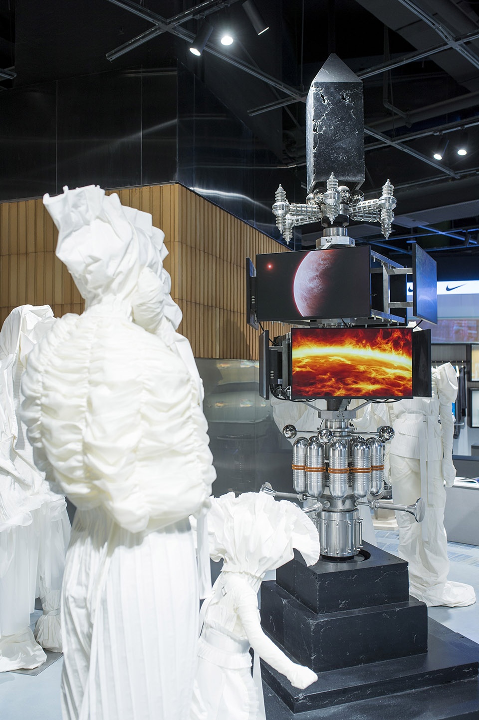 gentle monster introduces the digital analog future to skp s beijing