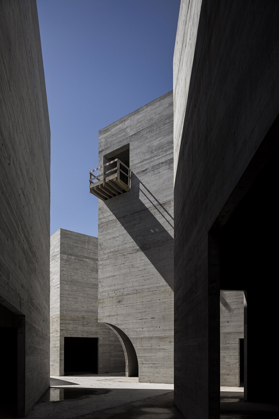 interpretation centre of romanesque by spaceworkers