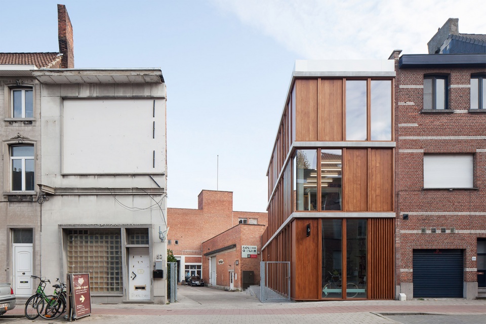 t Atelier dmva