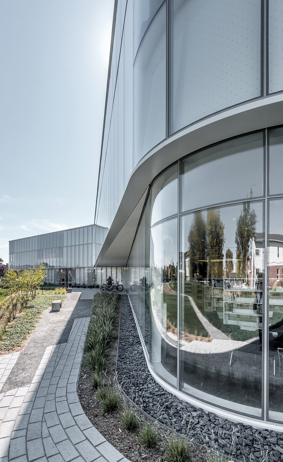Drummondville Public Library Chevalier Morales Architectes
