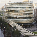 “置换”：多功能公共建筑，悉尼 / 隈研吾建筑都市设计事务所