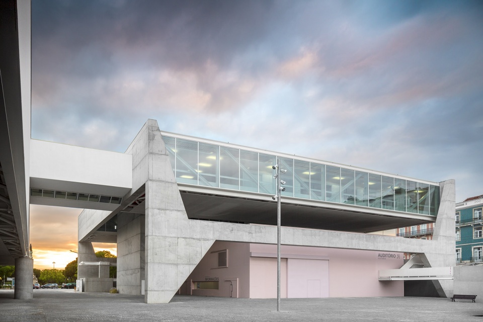 NATIONAL CARRIAGES MUSEUM Bak Gordon Arquitectos