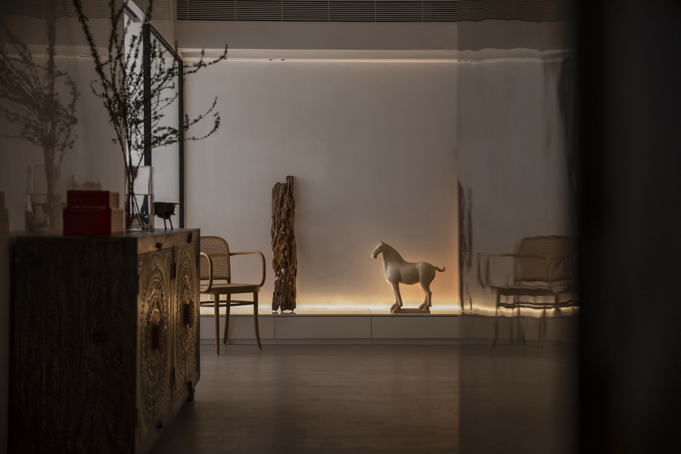 a place where dreams begin a transformation of an old apartment china by jingu phoenix space planning organization