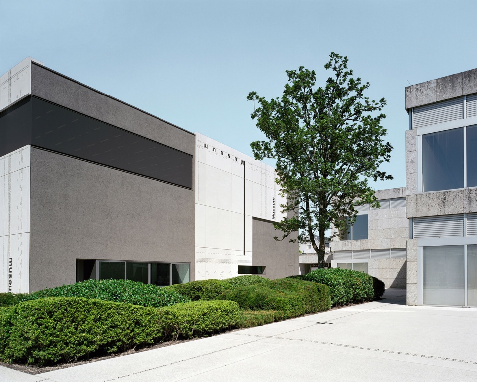 extension moderne galerie saarland museum by kuehn malvezzi