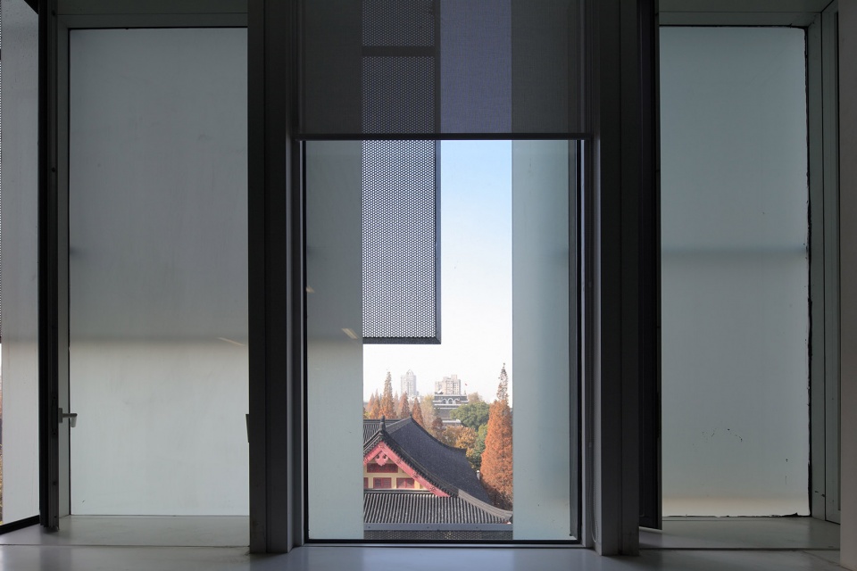 nanjing drum tower hospital china by lemanarc sa