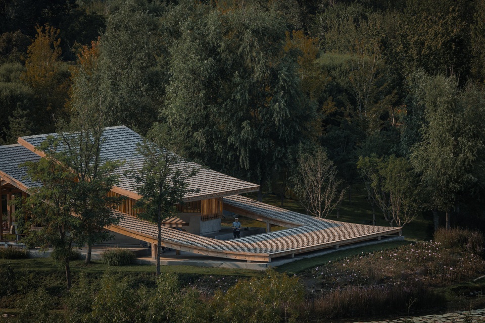 water front graceful pavilion in international horticultural exhibition 2019 of beijing china by ywa landscape architecture beijing insti...