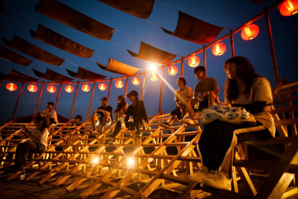 ladder party theater china by shandong jianzhu university china culture university
