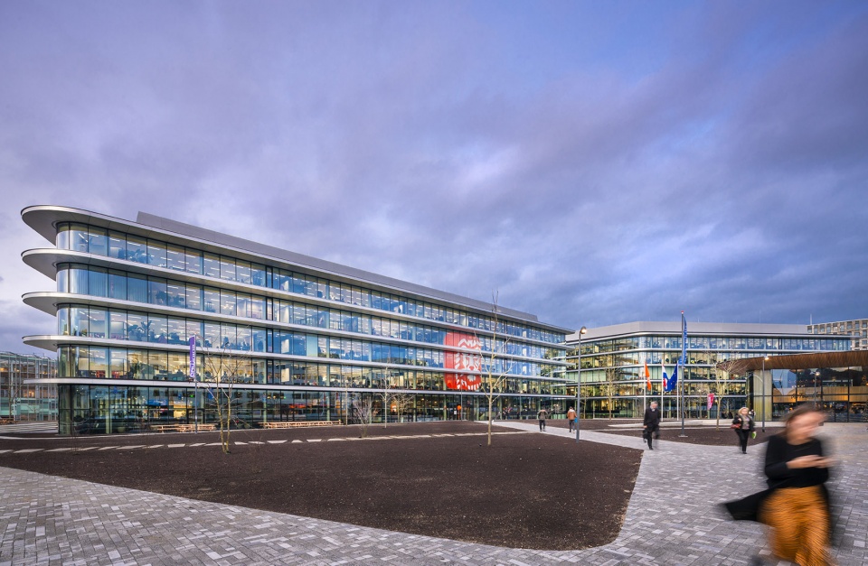 ing office by benthem crouwel architects hofmandujardin