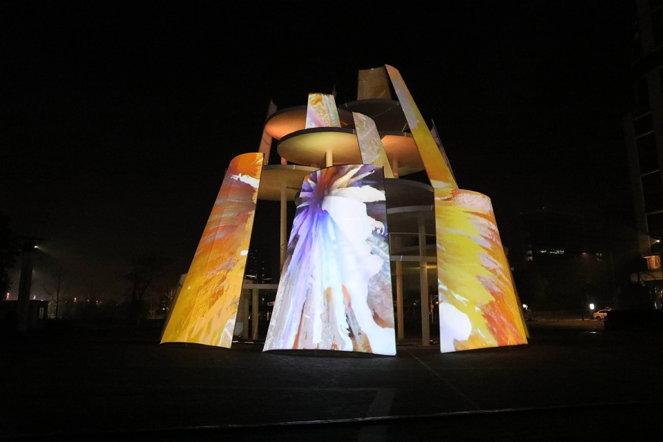 architectural lighting shuttles light and shadow nanjing time tower china by purilighting