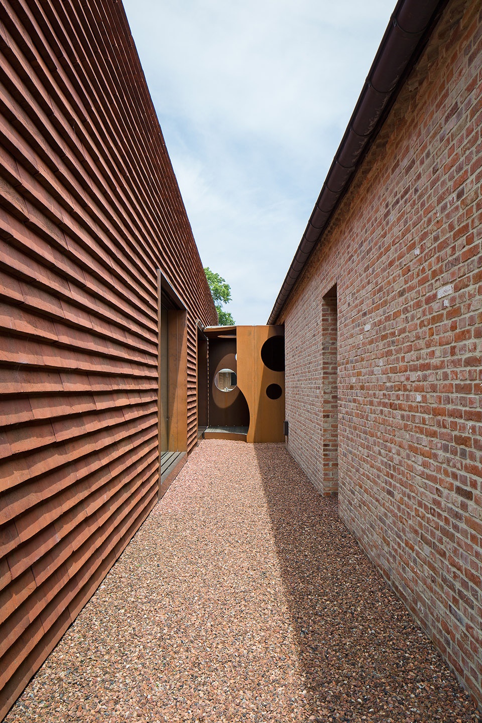 house olmen by pascal françois architects