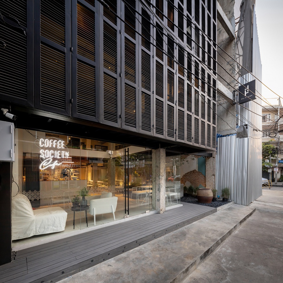 pa prank hostel by idin architects