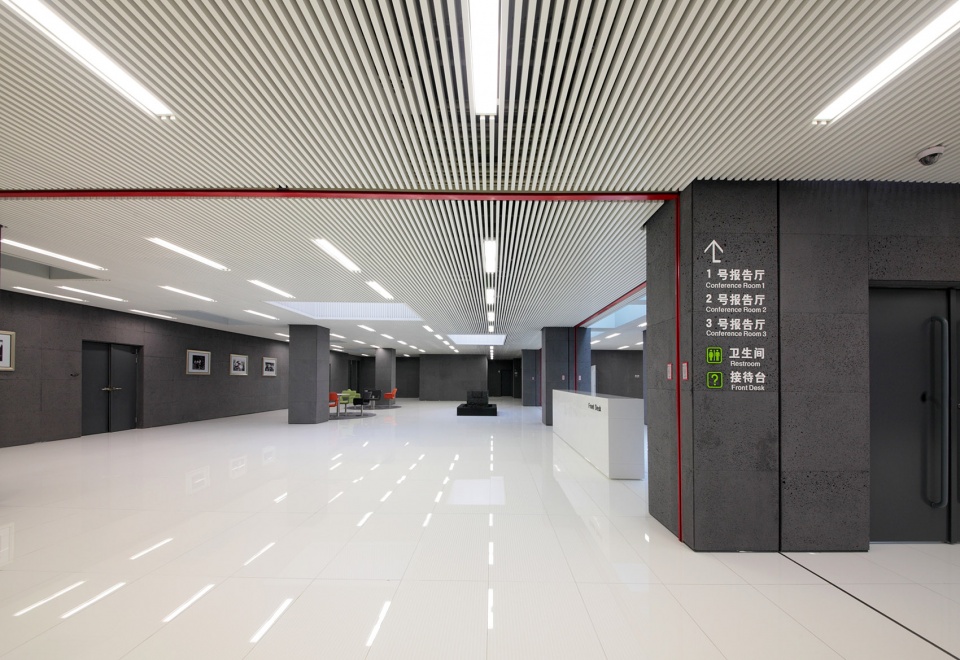 nanjing drum tower hospital china by lemanarc sa