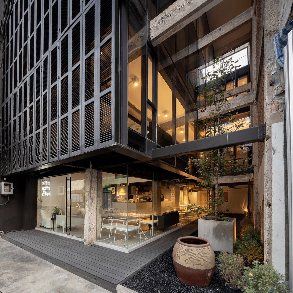 pa prank hostel by idin architects