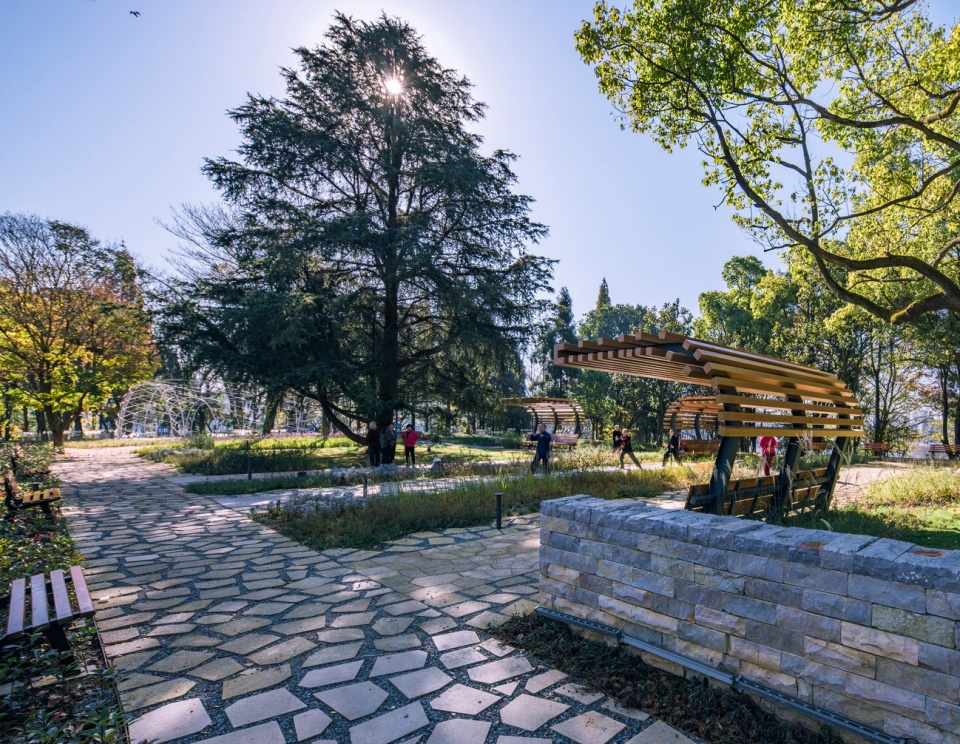 anshun hongshan lake civil park china by la design
