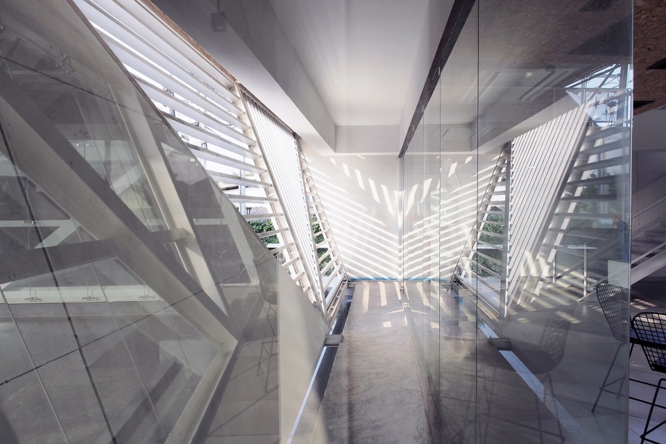 bitwise headquarters by aswa