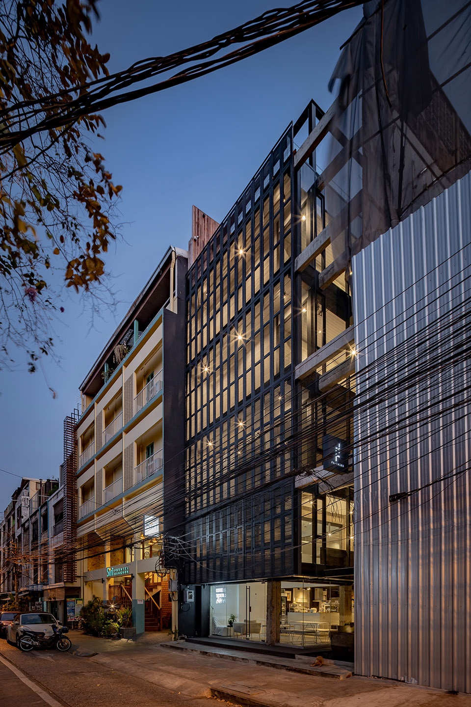 pa prank hostel by idin architects