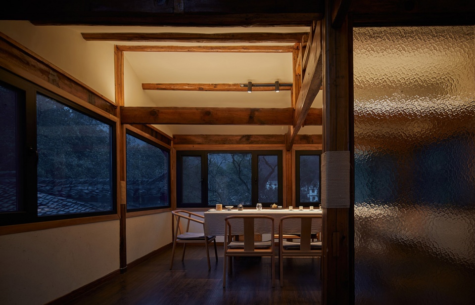 restoration and reconstruction of liu geng tang hall in hongguan village wuyuan china by 3andwich design he wei studio