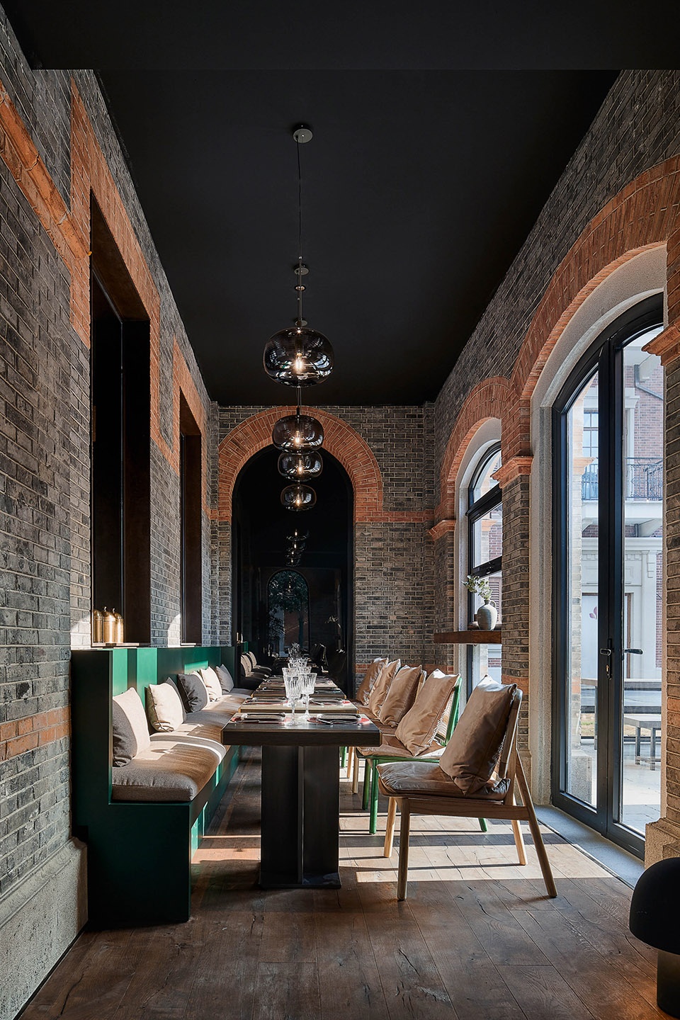 charcohol restaurant cocktail bar china by studio8