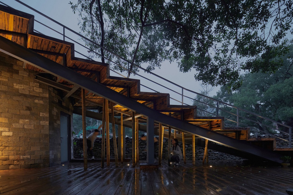 restoration and reconstruction of liu geng tang hall in hongguan village wuyuan china by 3andwich design he wei studio
