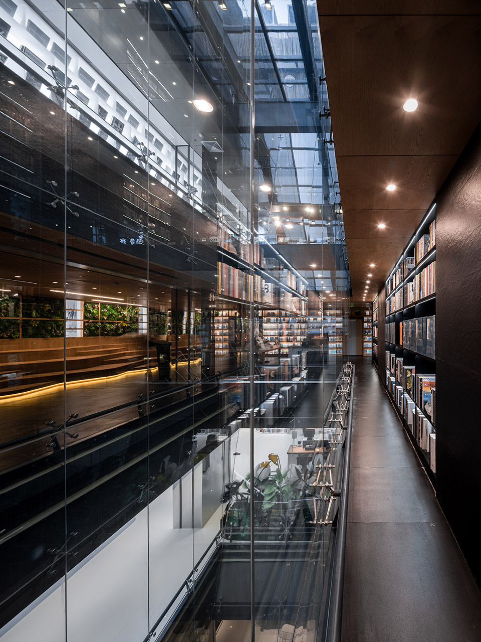 Hubei Foreign Language Bookstore, China by Wutopia Lab 谷德设计网