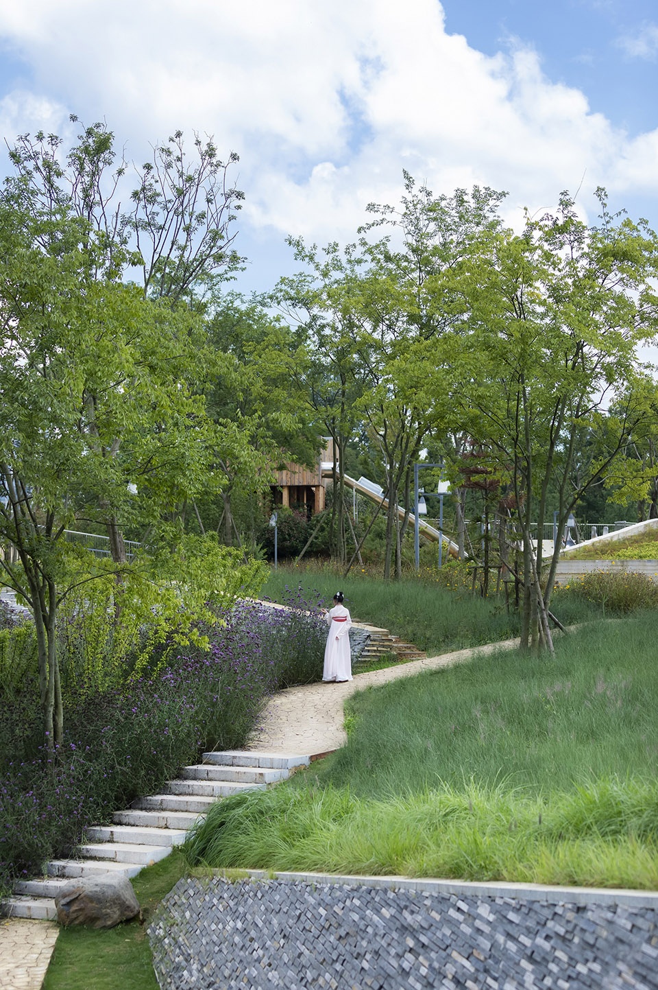 anshun hongshan lake civil park china by la design