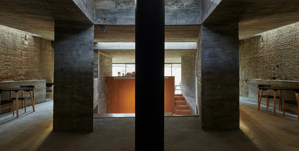 xiadi paddy field bookstore of librairie avant garde china by tao