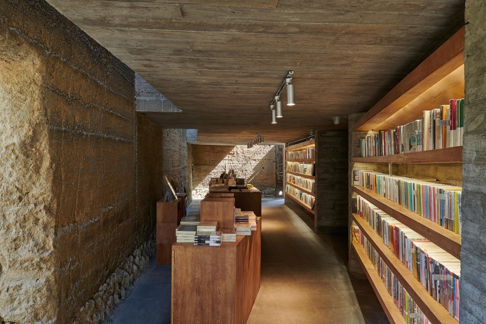 xiadi paddy field bookstore of librairie avant garde china by tao