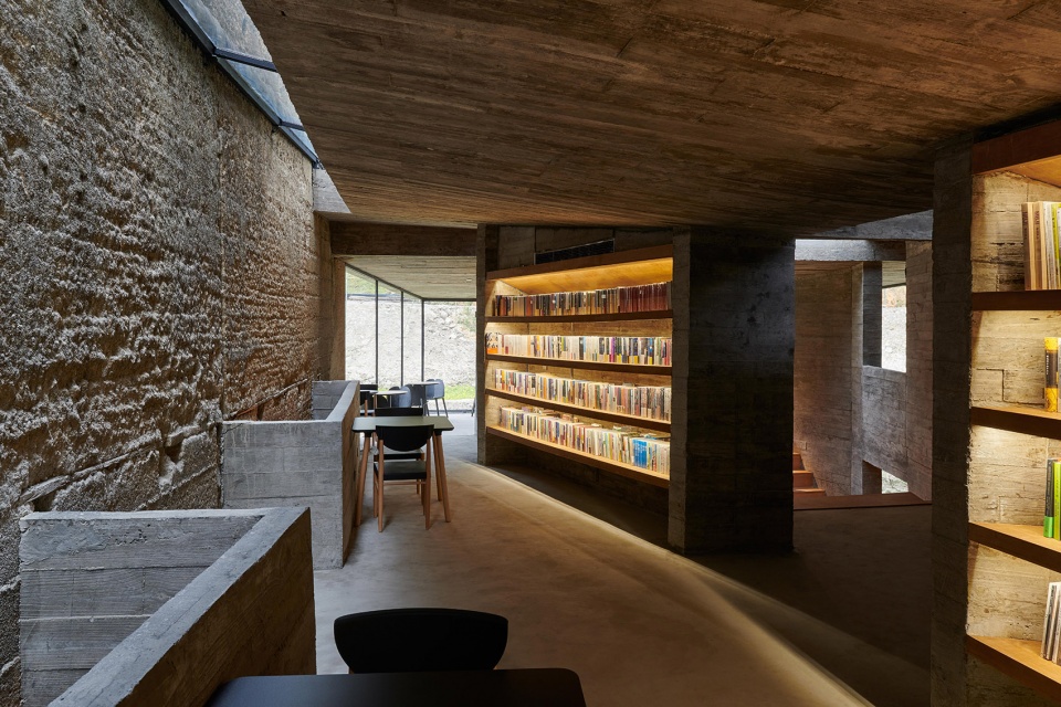 xiadi paddy field bookstore of librairie avant garde china by tao