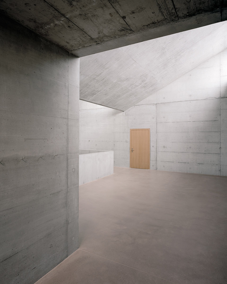 secondary school romanshorn by bak gordon arquitectos architekturburo bernhard maurer gmbh