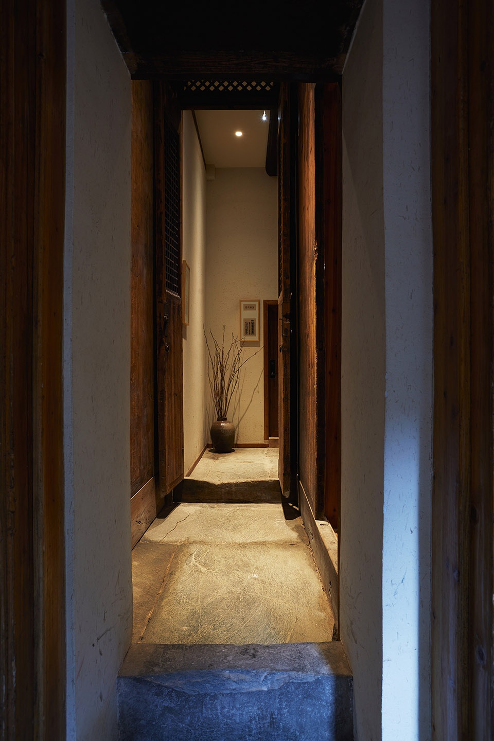 restoration and reconstruction of liu geng tang hall in hongguan village wuyuan china by 3andwich design he wei studio