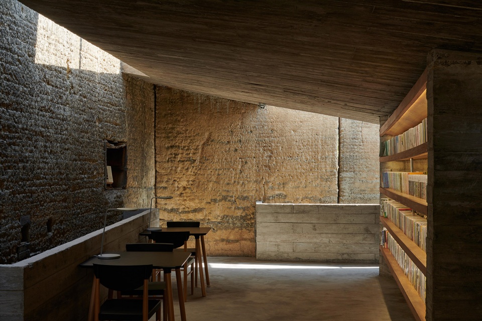 xiadi paddy field bookstore of librairie avant garde china by tao