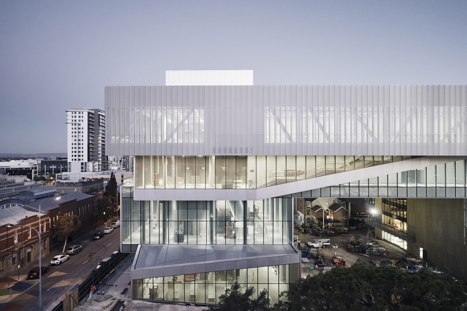 new museum oma