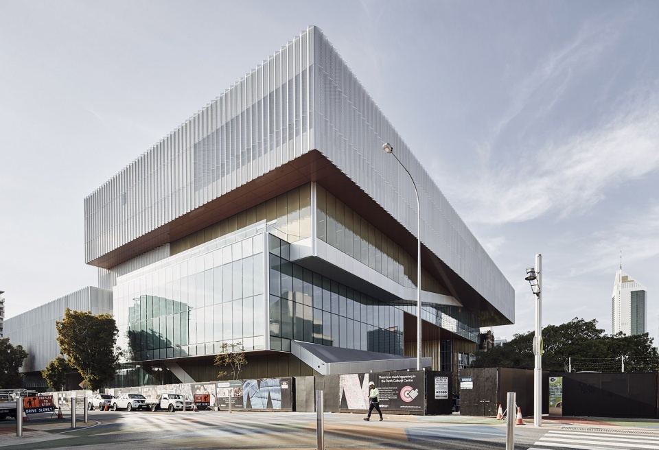 new museum oma