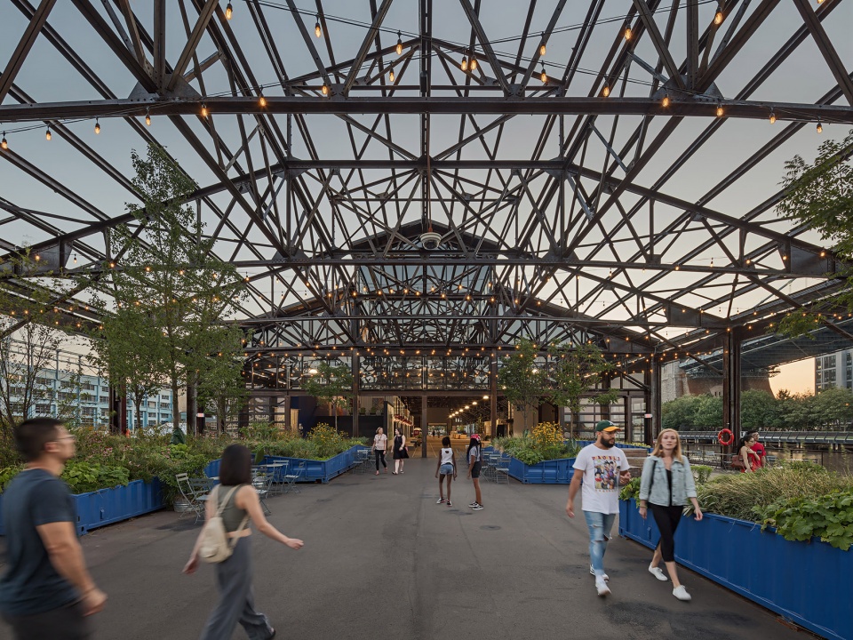 cherry street pier by isa